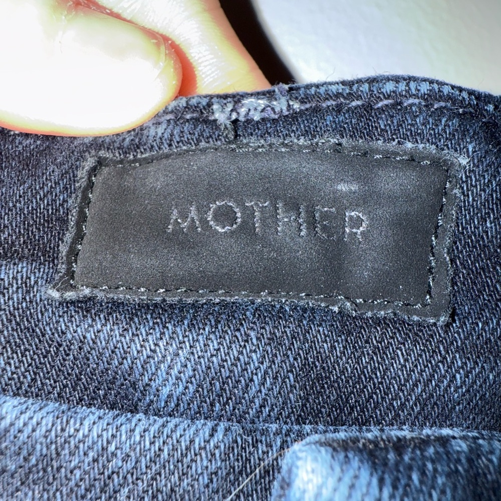 MOTHER The Pixie Ankle Fray Jeans - Picture 3 of 4